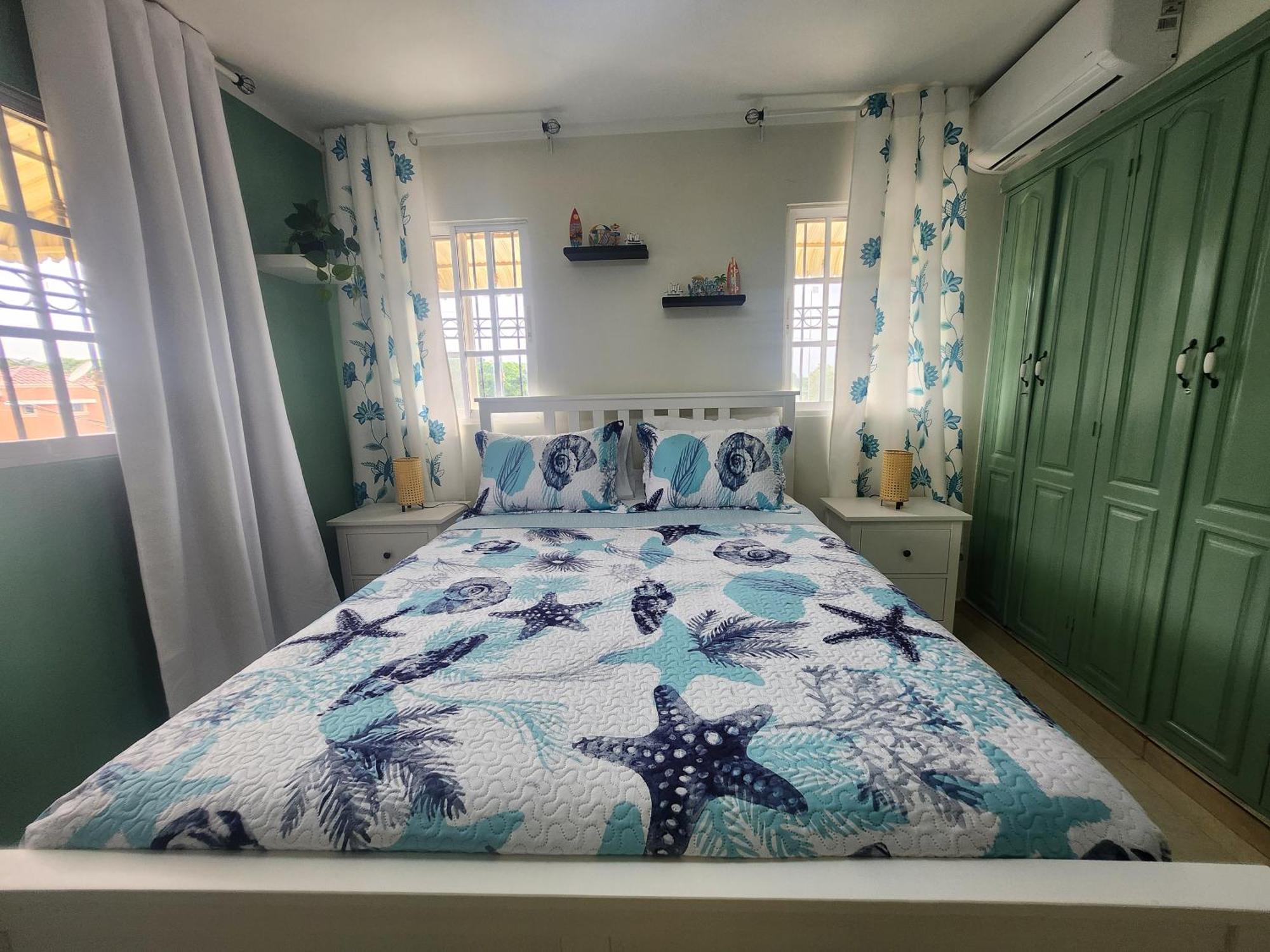Casita Linda Larimar - 2Br Apartment With Rooftop, Bay Views, Fast Wifi, Near Beach In Barahona Екстериор снимка